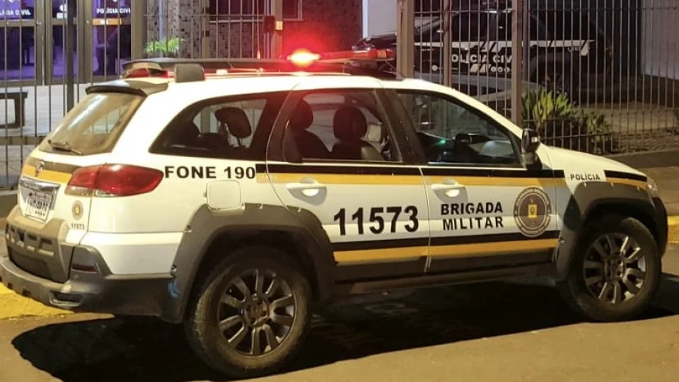 Vizinho é preso após estuprar e ameaçar vizinha com faca em São Francisco de Assis