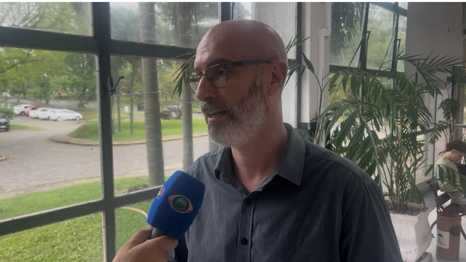 Reitor da UFSM afirma que atividades seguem normalmente após ameaças de ataque e destaca que “a universidade é um espaço de liberdade”