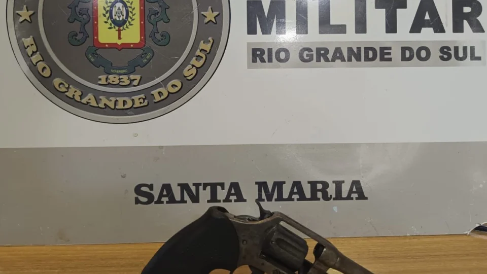 Brigada Militar prende homem por porte ilegal de arma em Santa Maria