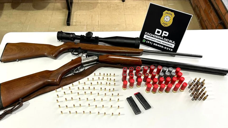Polícia Civil apreende armas e medicamentos controlados em Cachoeira do Sul