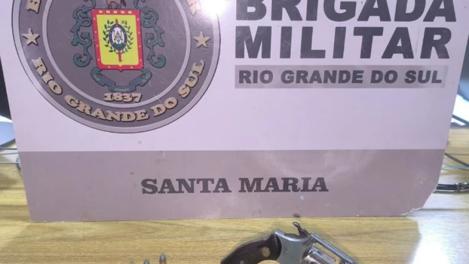 Adolescentes são apreendidos com armas em Santa Maria