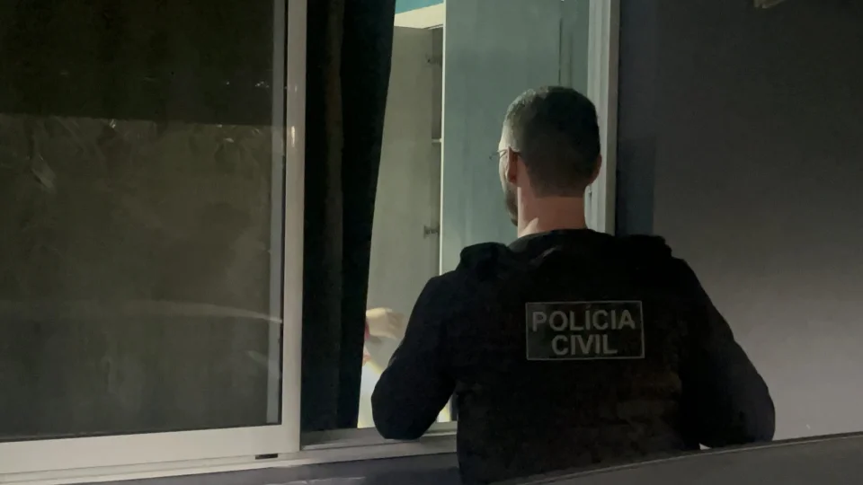 Polícia prende 16 em operação contra tráfico em Santa Maria e Porto Alegre
