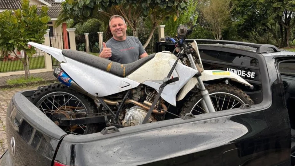 Empresário de São Pedro do Sul recupera motocicleta roubada durante assalto há 18 anos