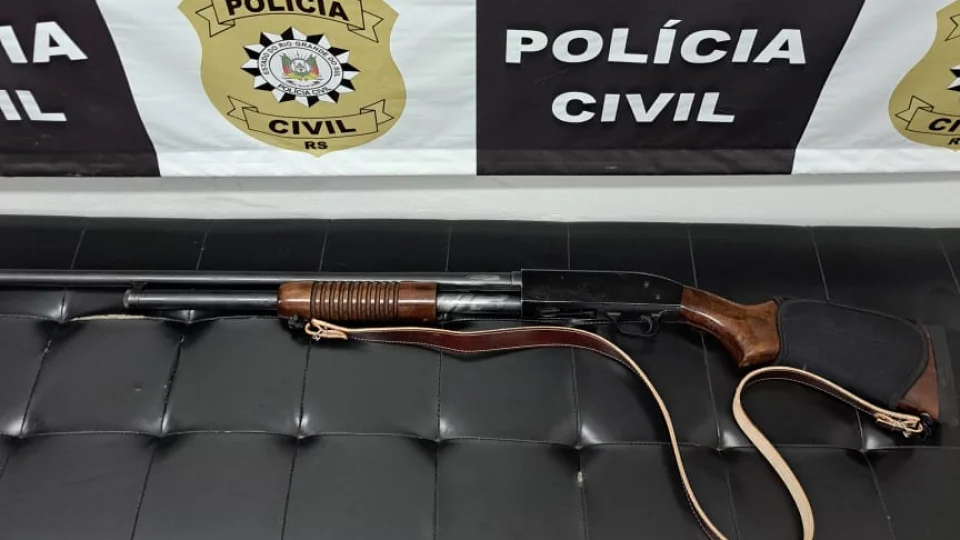 Jovem é preso por posse ilegal de arma em Quevedos