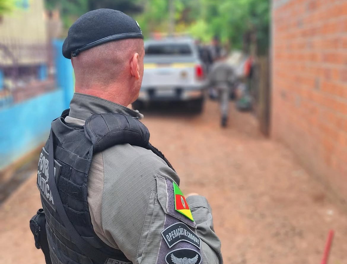 Brigada Militar prende dois homens durante ações nos bairros Lorenzi e Km 3 em Santa Maria