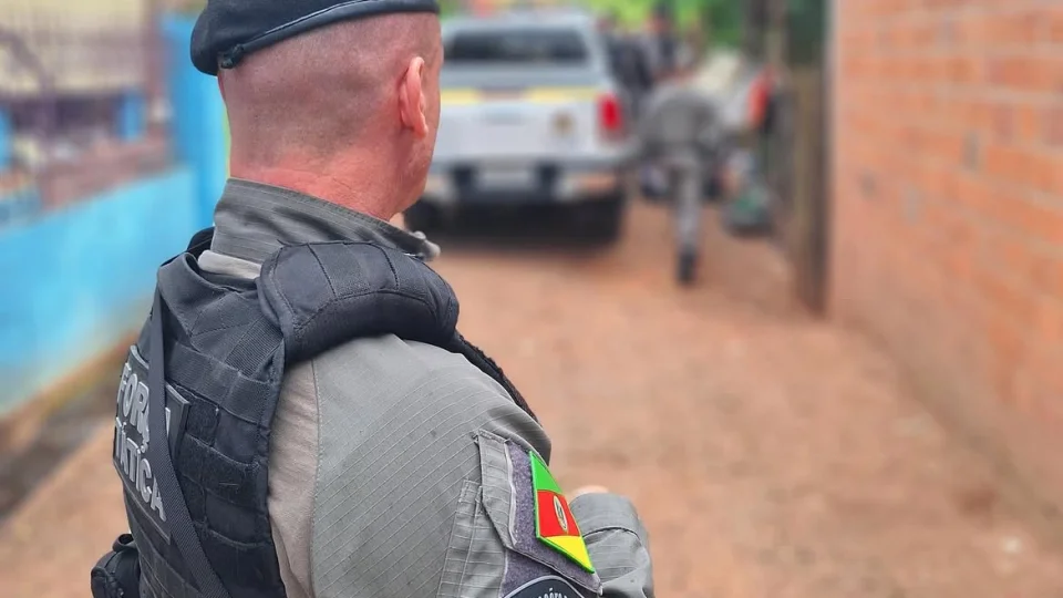 Brigada Militar prende homem com mandado judicial em aberto em Santa Maria