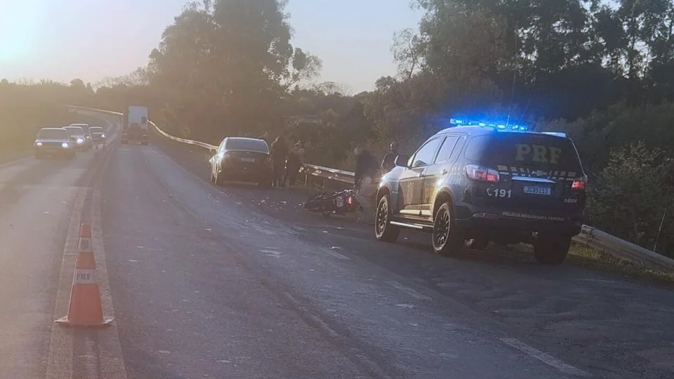 Motociclista fica ferido em colisão frontal na BR-285