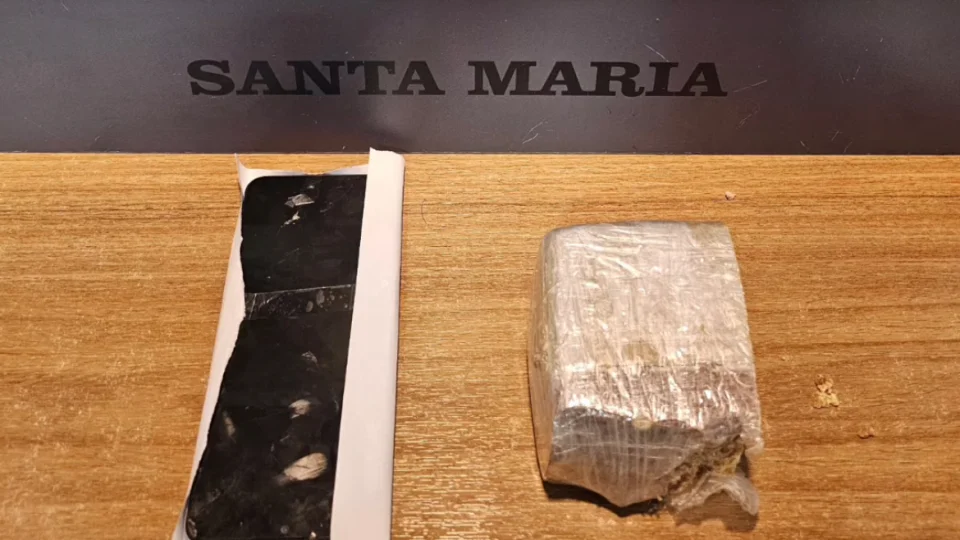 Mulher é detida por tráfico de drogas em Santa Maria
