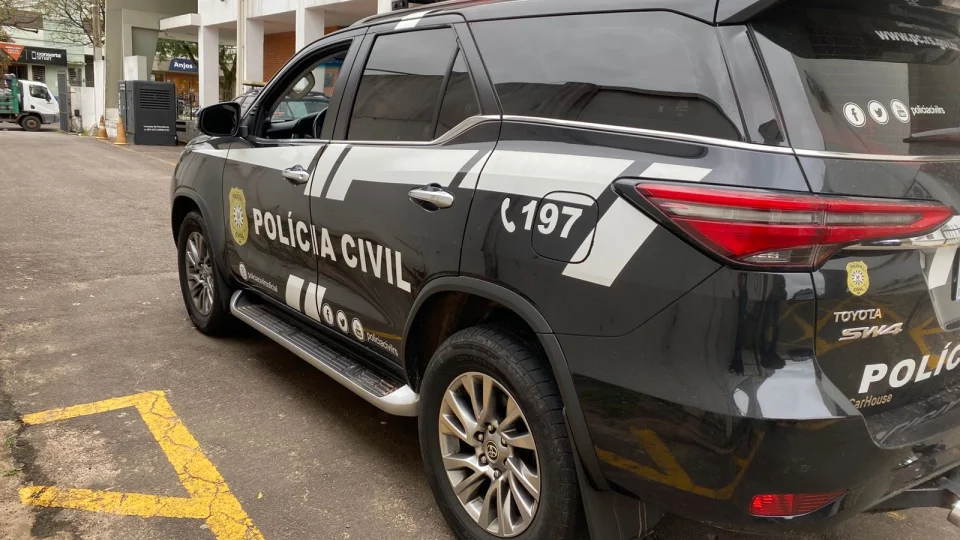Polícia Civil conclui que idoso foi morto com pedrada durante latrocínio em Santa Maria; três homens foram presos