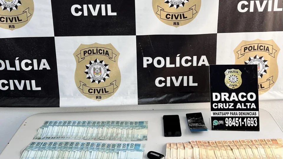 Operação da Polícia Civil apreende cinco veículos e cumpre 17 mandados