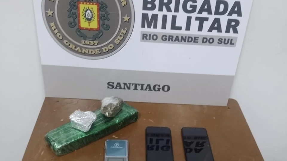Adolescente é apreendido com drogas em ação da Brigada Militar em Santiago