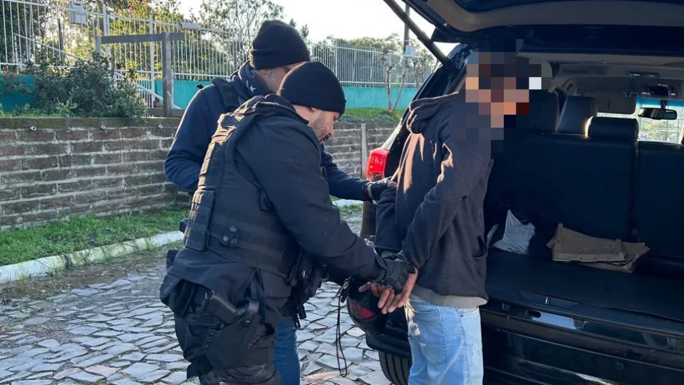 Dupla é presa suspeita de furtar itens destinados para famílias atingidas pelas enchentes em Mata