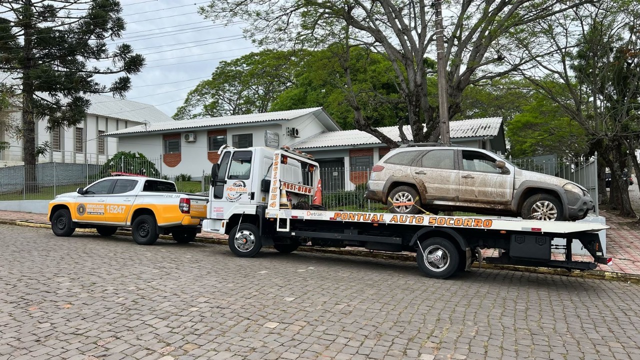 3983f3bd-32e5-4854-b06e-9d84fd5f512f